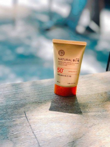 A tube of sun screm SPF 50 for max skin protection - you must cover or protect skin after home IPL sessions.