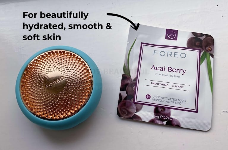 UFO 2 next to a sachet of the Acia Berry mask which leaves you skin beautifully hydrated, smooth and soft