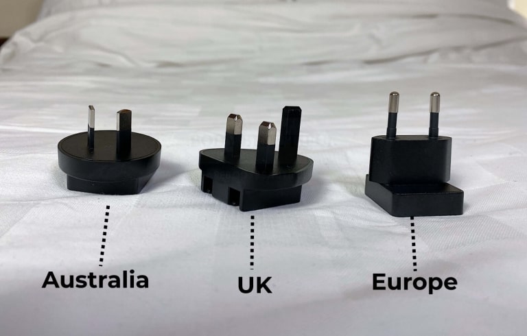 You get 3 mains plug adaptors with the Flex MD for Australia, UK and Europe. 